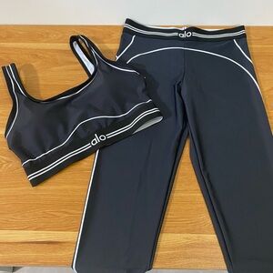 ALO Yoga Women's Charcoal Leggings and Bra Set